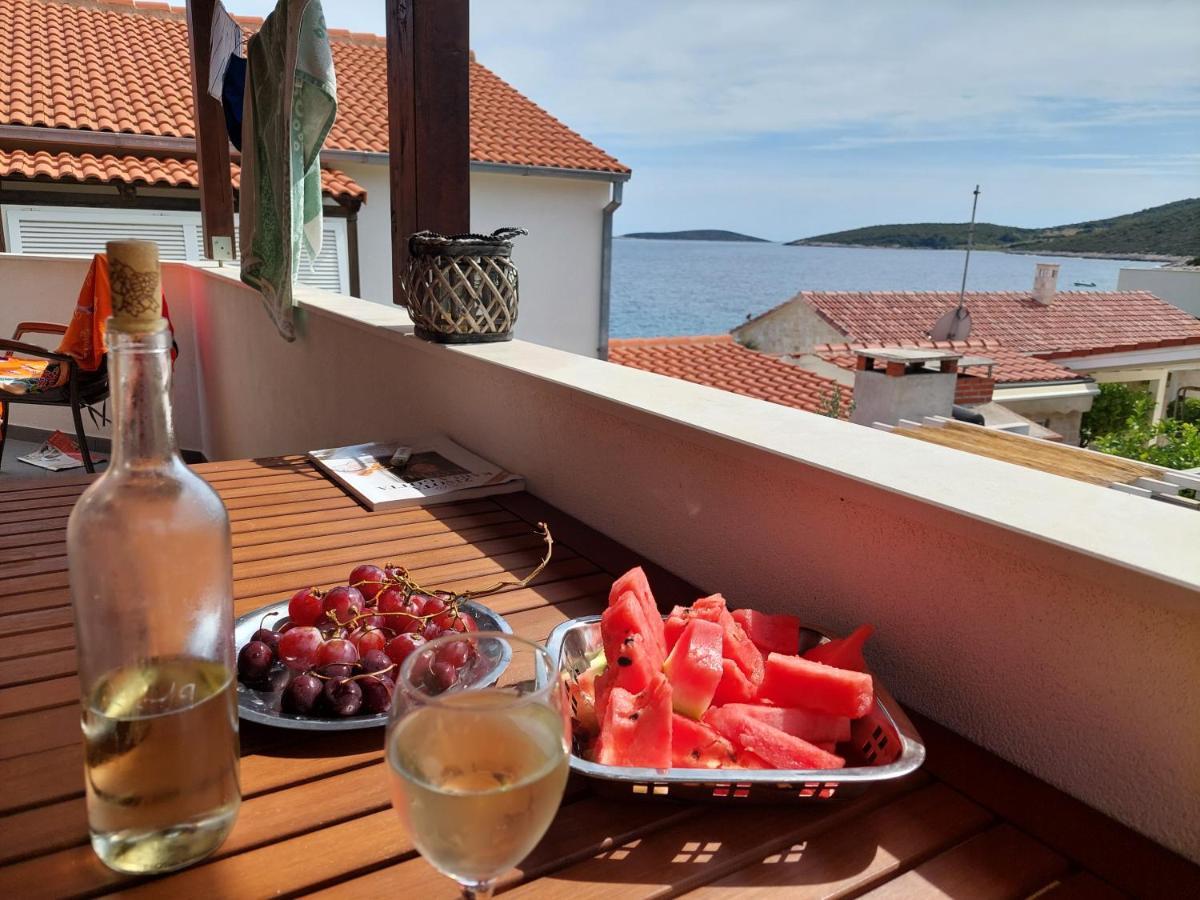 Vila Slavonia Vis Kültér fotó